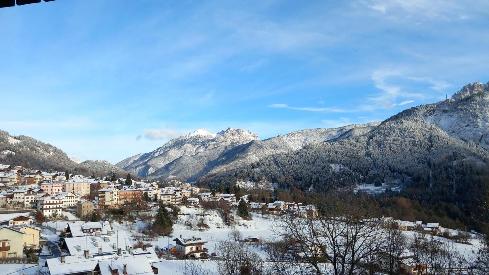 Il Quadrifoglio - Alloggio Turistico Валле-ді-Кадоре Екстер'єр фото